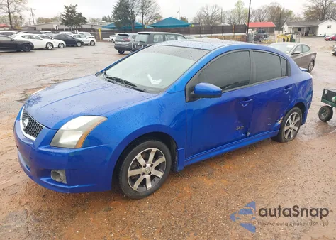 2011 Nissan Sentra 2.0Sr из США, поврежденный, VIN 3N1AB6APXBL703885